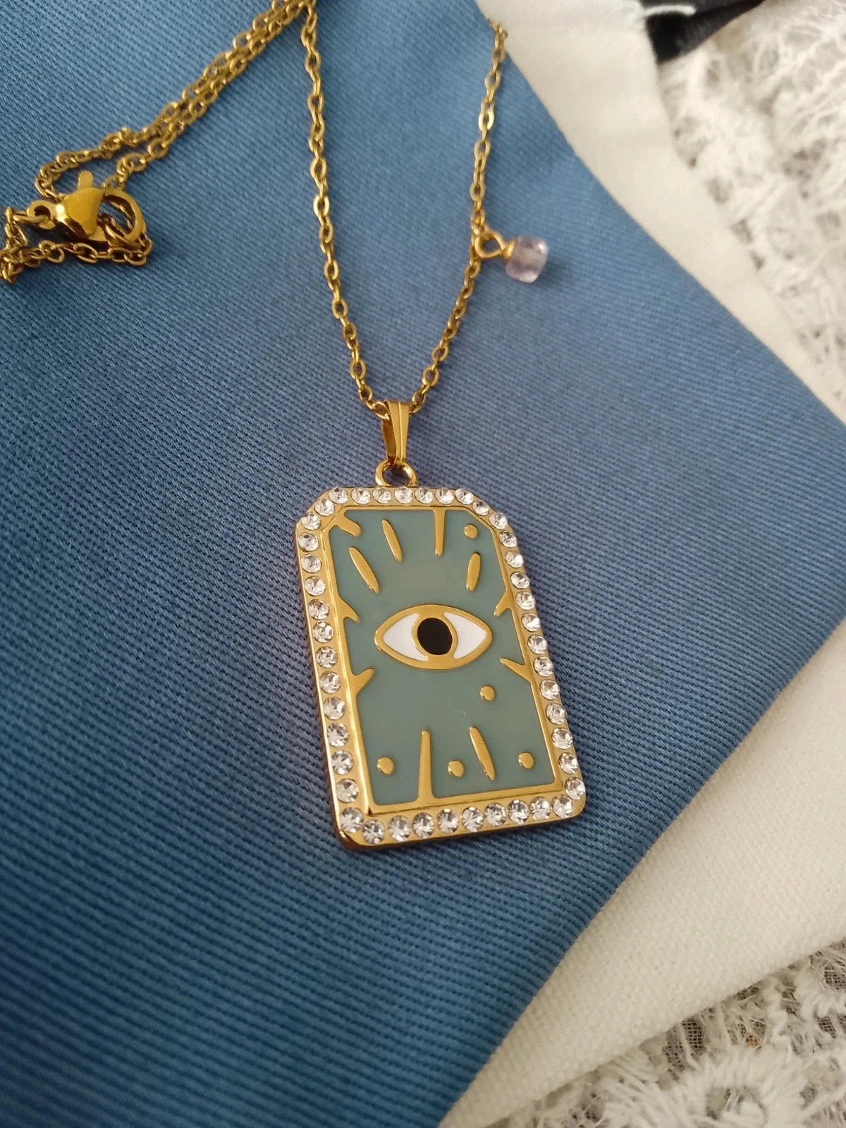 Collier pendentif talisman avec pierre de fluorite naturelle